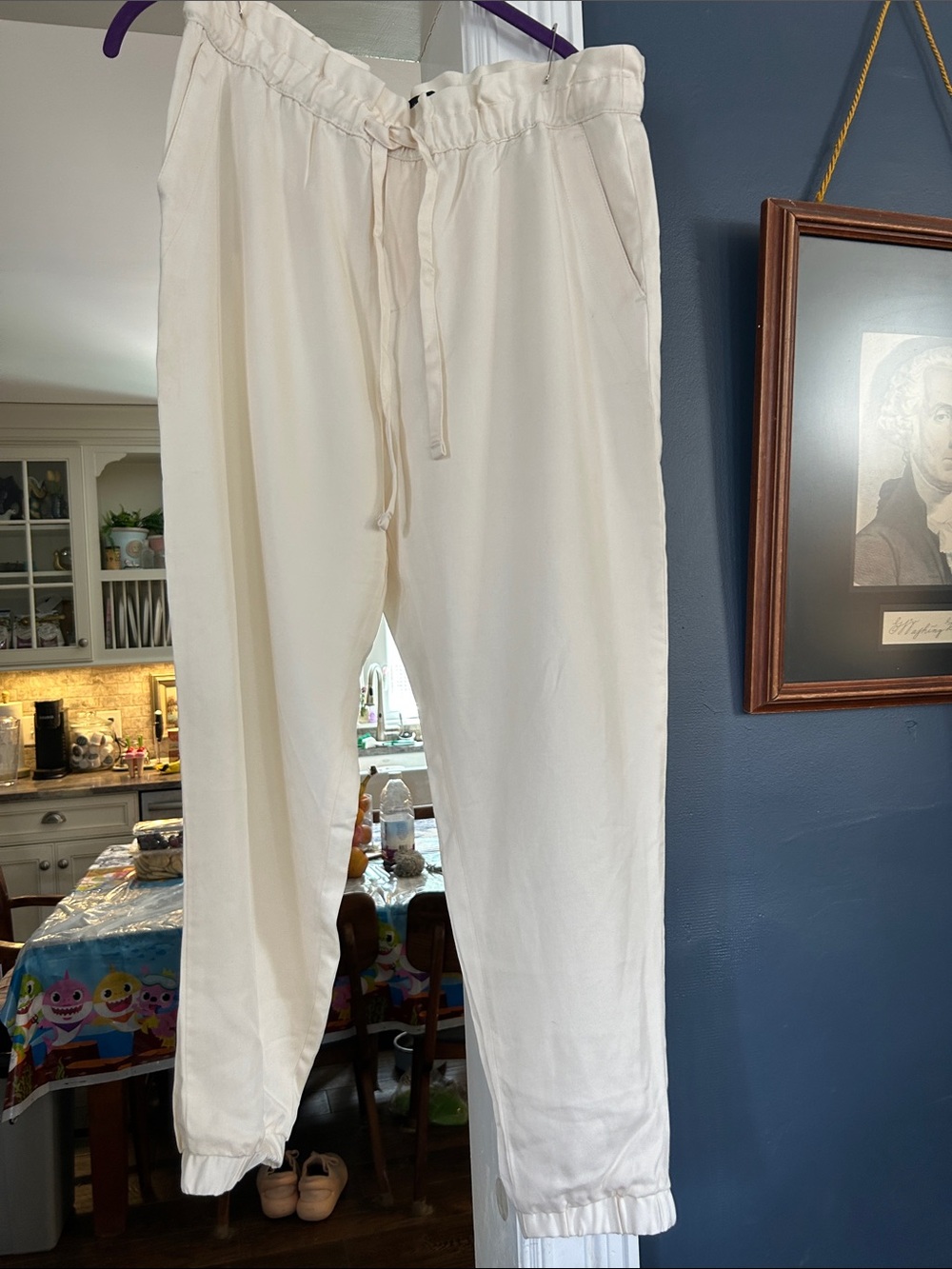 Banana Republic Cream Drawstring Joggers